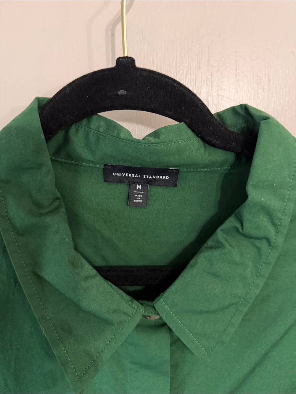Universal Standard Hunter Green Button-Down Shirt - Picture 2 of 2